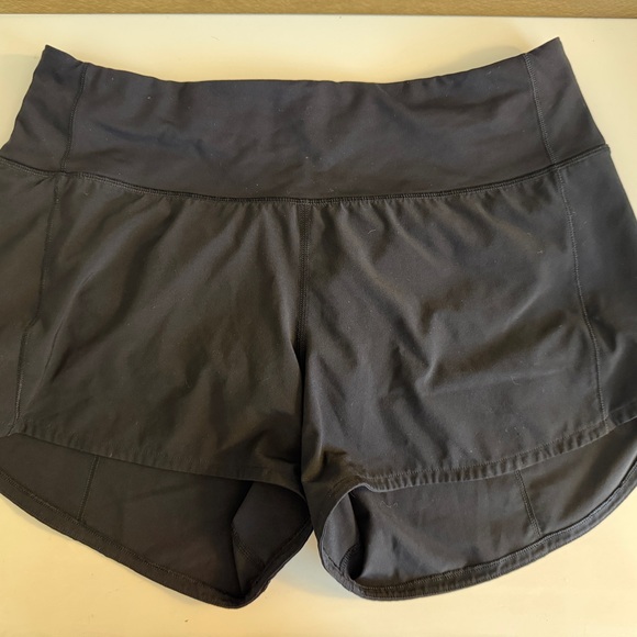 lululemon athletica Women's Black Speed Up Shorts - Picture 3 of 4